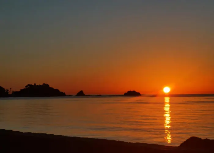 Miramar 22 * Альмуньекар